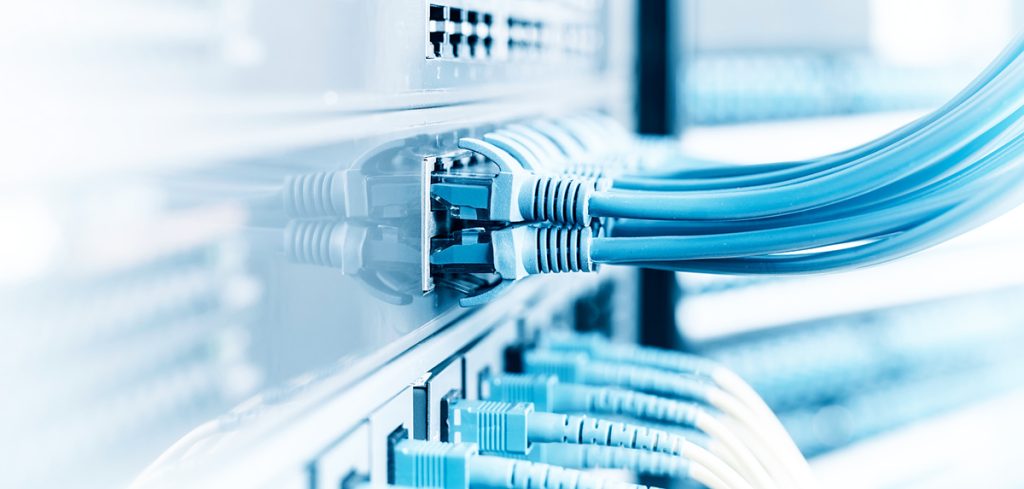 Cablare structurata retele de date, infrastructura retele de date, instalare cablu UTP, FTP, SFTP, Cat. 5e, Cat. 6, Cat. 6A, Cat. 7 - Uni One Group